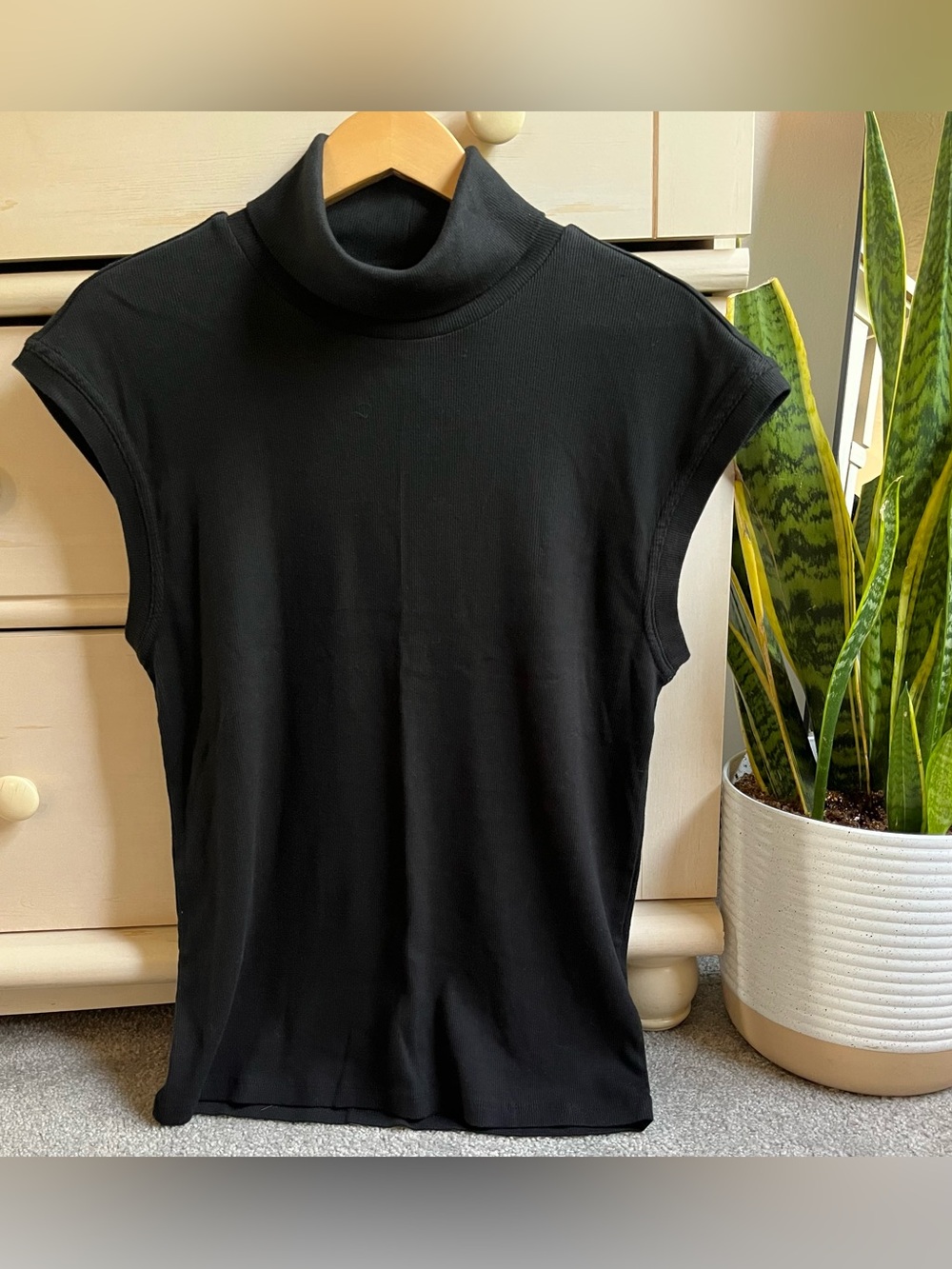 NWT Banana Republic Turtlneck Pullover L